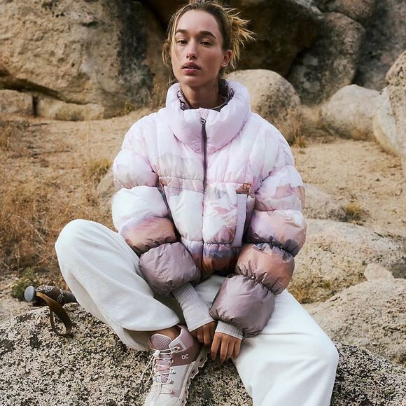 Free People FP Movement In A Bubble Shine Mountain Puffer Jacket Size Small New - Picture 1 of 2